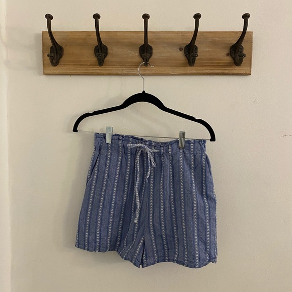 BCBG Matching Set - Picture 2 of 3